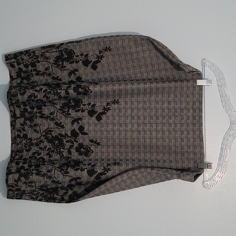 Avenue Skirt